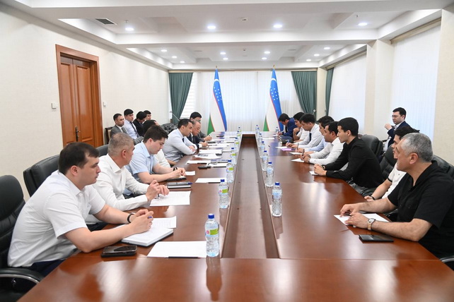 O‘zbekiston Tashqi ishlar vazirligi va XBAU xorijda mehnat qilayotgan fuqarolarning huquqlarini himoya qilishni muhokama qilmoqda