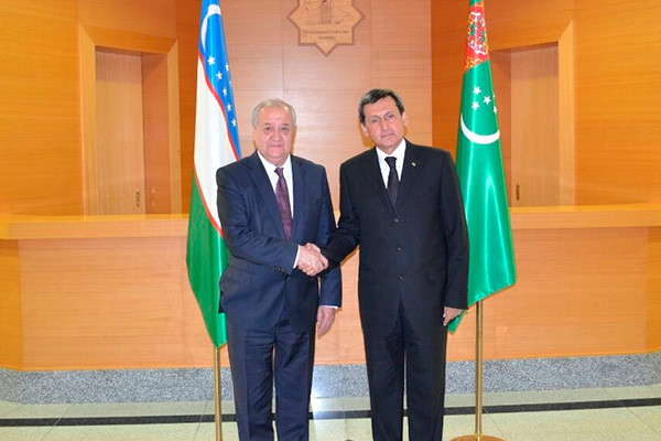 Foreign Ministers of Uzbekistan and Turkmenistan hold talks