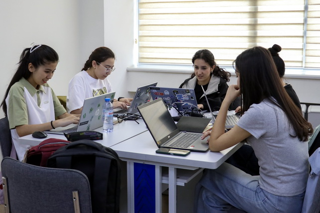 Uzbekistan hosts Global HackAtom national stage