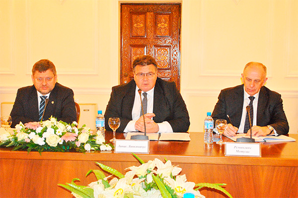 Speaker of the Legislative Chamber receives delegation of Lithuania