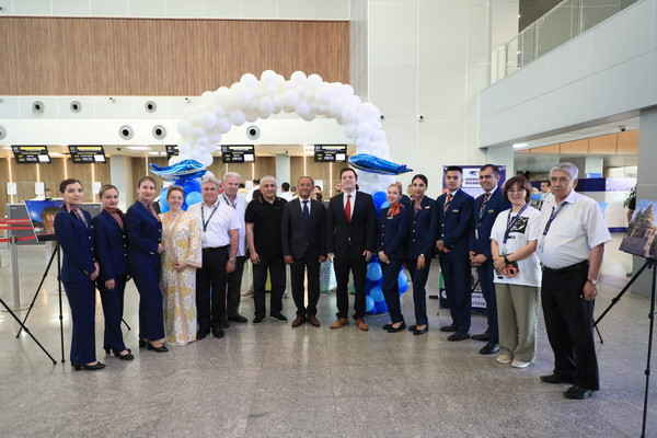 Qanot Sharq launches first direct flight Tashkent - Budapest