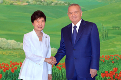 Uzbekistan and South Korea ink several agreements