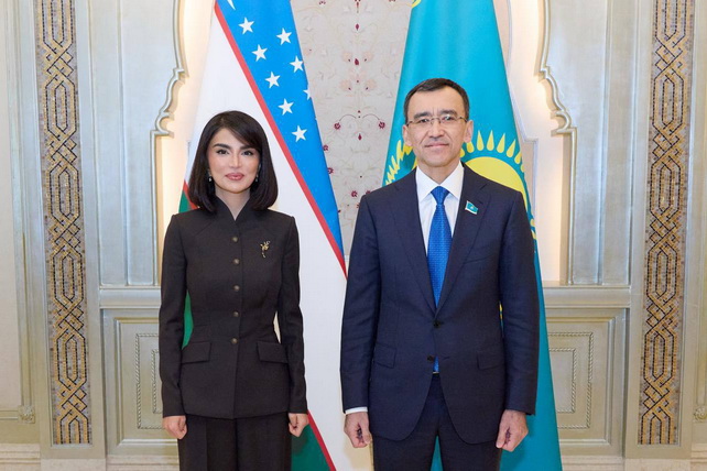 Саида Мирзиёева провела встречу с Председателем Сената Парламента Казахстана