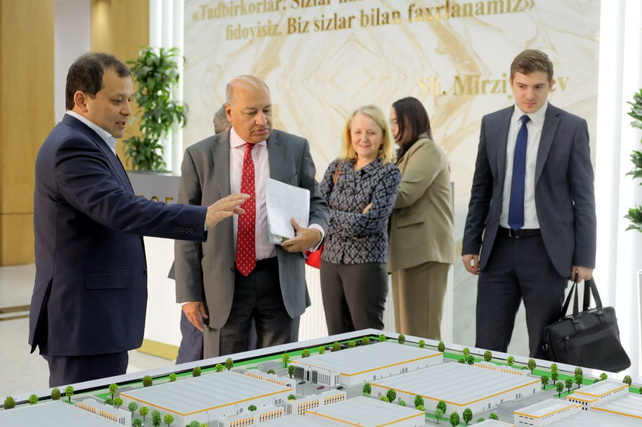 Uzbekistan’s Chamber of Commerce and Presidential Advisor discuss exports and investments