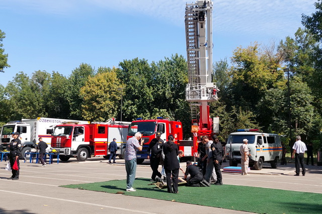 Фавқулодда вазиятларда ногиронлиги бўлган шахсларга ёрдам кўрсатиш