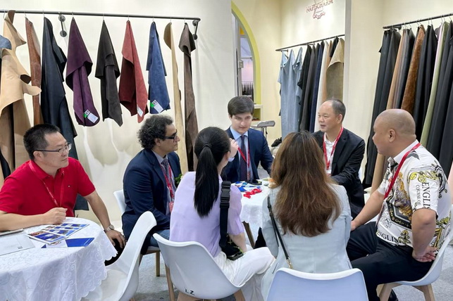 Janubiy Koreya brendi O‘zbekiston charmini tanladi – “Iz Leather” bilan eksport muzokaralari boshlandi
