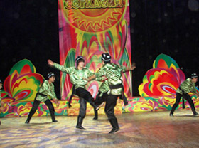 Russia’s Astrakhan city hosts exhibition of Uzbek national art