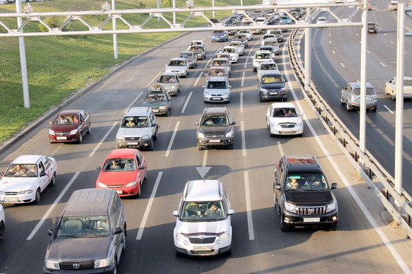 The number of vehicles owned by individuals reaches 2,955,295 units