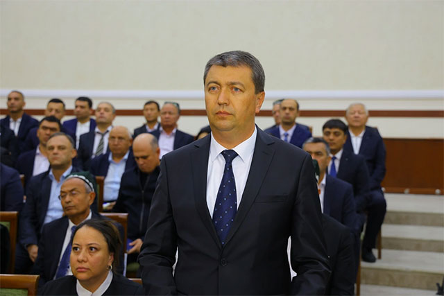 Аюбхон Камалов Наманган шаҳри ҳокими этиб тайинланди
