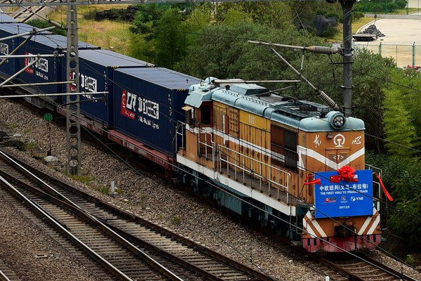 China-Europe freight train supports global supply chain stability: FM
