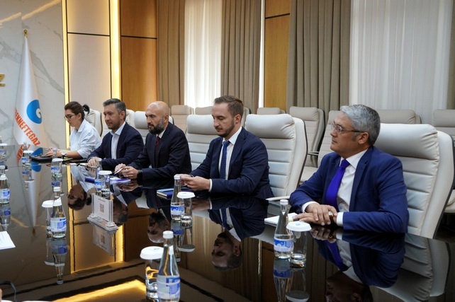 Uzbekneftegaz and KPMG discuss strengthening cooperation