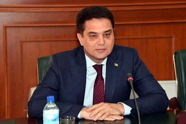 Turkmen experts stress the importance of developing transport infrastructure and diversifying transit corridors in the region