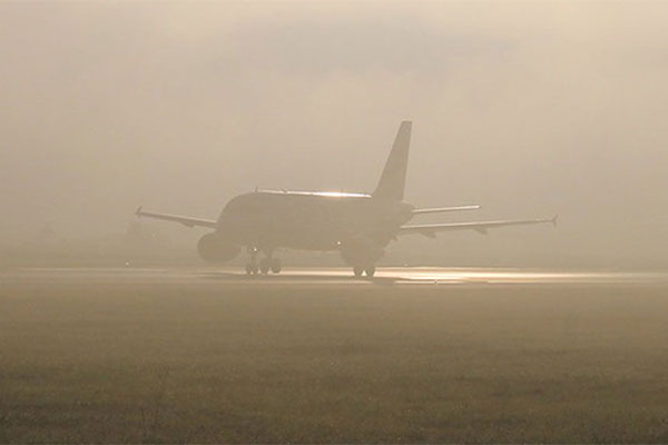 Termez aeroportiga yul olgan birnecha reyslar tuman sababli zaxira aerodromlariga yo‘naltirildi