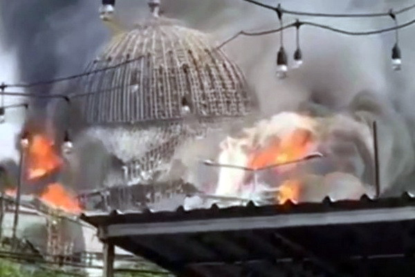 The dome of the Grand Mosque in Jakarta caught fire and collapsed