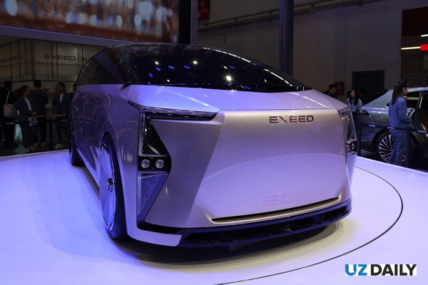 Auto China 2024 motor show opens: 117 new models and almost three hundred electric vehicles (photo)