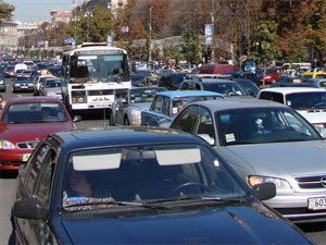 В Узбекистане запрещается ввоз автотранспортных средств ЕВРО-2 и ниже