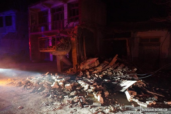 An earthquake of magnitude 6.2 occurred in Gansu province in northwestern China.