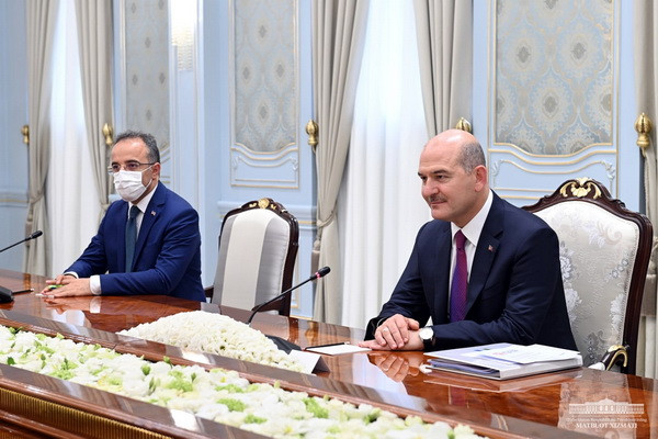 President of Uzbekistan discusses the development of cooperation in the law enforcement sphere with the Minister of Internal Affairs of Türkiye