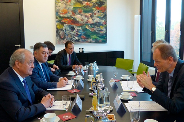 Uzbek FM holds talks with German President’s Adviser