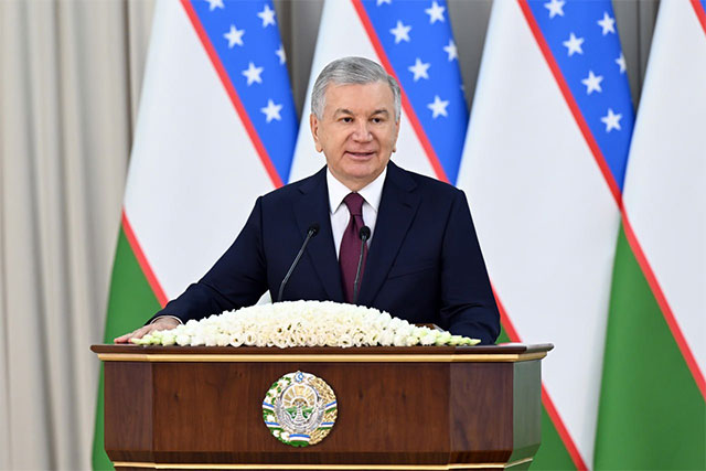 Шавкат Мирзиёев отметил вклад врачей и фармацевтов в здоровье нации