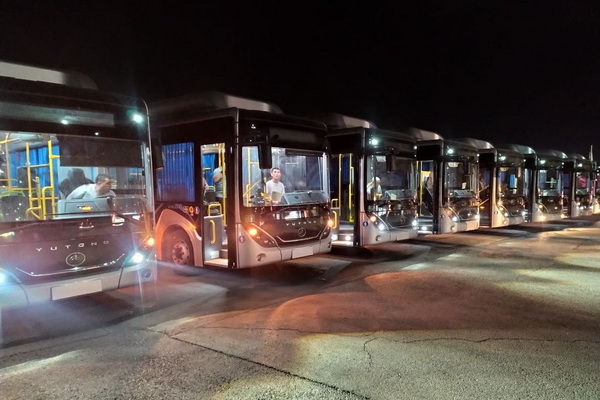 Farg‘onaga 20 dona zamonaviy avtobuslar olib kelindi