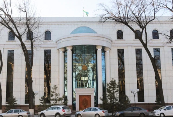 Three companies compete in the privatization of Uzagrosanoatloyiha