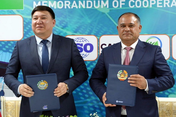Uzbekistan and Tajikistan strengthen cooperation in air navigation