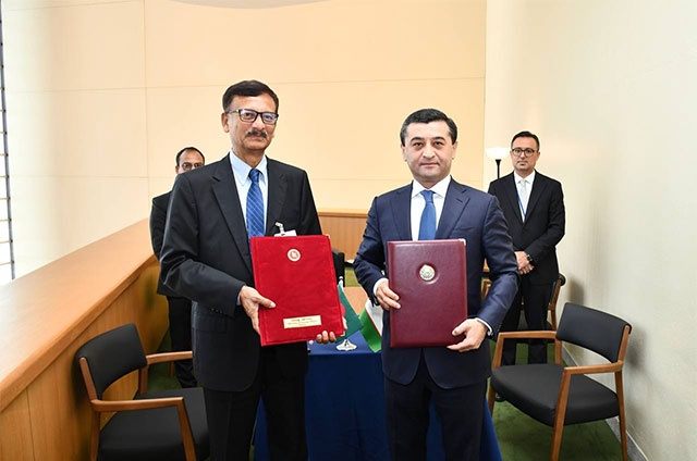 Ўзбекистон ва Бангладеш дипломатик паспорт эгалари учун виза талабларини бекор қилиш тўғрисидаги битимни имзолади.