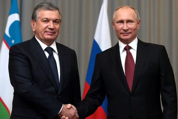 President of Uzbekistan was awarded with the Order of Alexander Nevsky