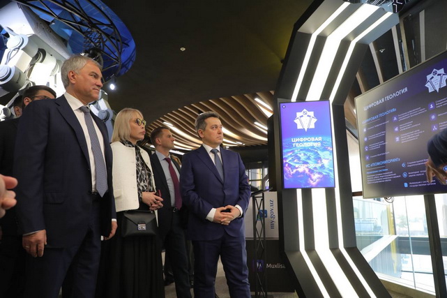 Russian delegation visits IT Park in Tashkent