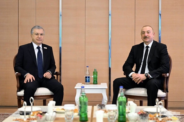 O‘zbekiston va Ozarbayjon rahbarlari oliy darajadagi kelishuvlarni amalga oshirish masalalarini muhokama qildilar
