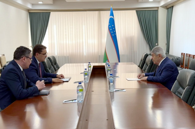 O‘zbekiston tashqi ishlar vaziri o‘rinbosari Ozarbayjon elchisi bilan uchrashdi