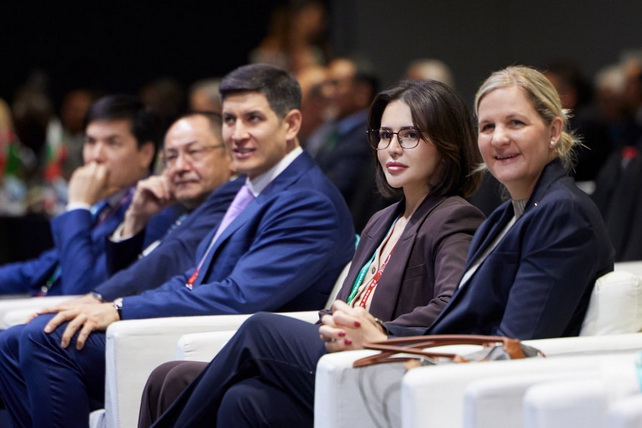Shakhnoza Mirziyoyeva Elected to the Bureau of the World Aquatics Executive Committee