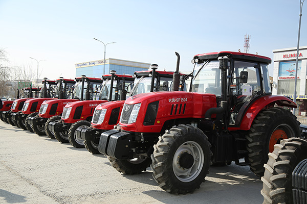 UNDP provides agricultural equipment and machinery to Karakalpakstan