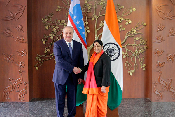 Uzbek, Indian FMs consider bilateral relations, Afghanistan