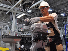 General Motors открыл завод по производству двигателей в Узбекистане