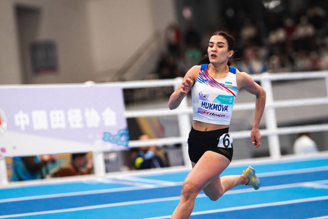 Давронова и Хукмова принесли Узбекистану два золота чемпионата Азии