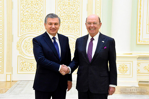 President of Uzbekistan receives U.S. Secretary of Commerce
