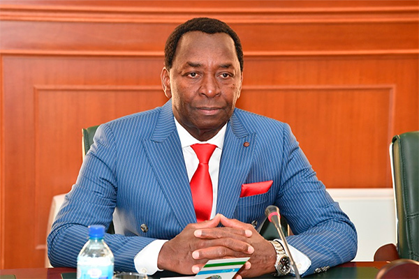 Uzbek FM receives Ambassador of Guinea