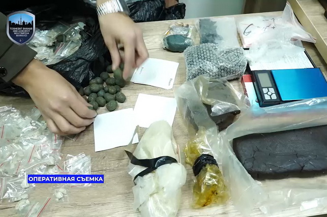 В Бекабаде пресечён провоз более 25 кг наркотиков