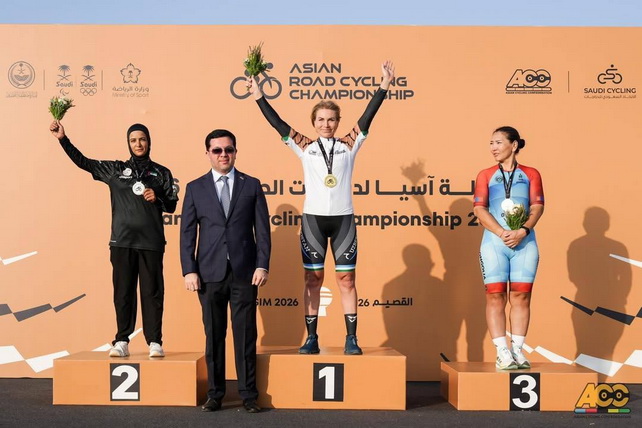 Узбекские велогонщицы завоевали медали чемпионата Азии
