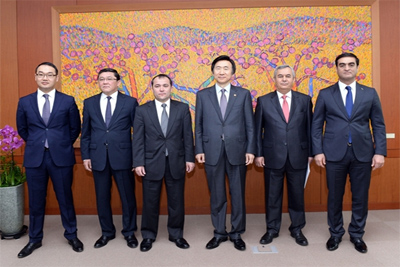 South Koran FM receives Vice FMs of Central Asian states