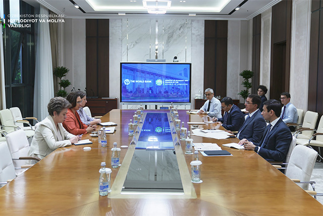 Deputy Prime Minister holds talks with World Bank delegation