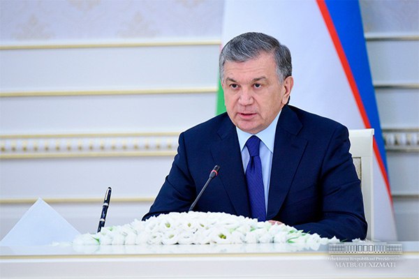 Президент хорижий туристларни рўйхатдан ўтказишни соддалаштиришни топширди