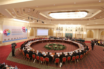 Tashkent hosts forum on social partnership