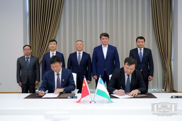 A memorandum of cooperation was signed between Toshkent Invest Kompaniyasi JSC and China CAMC Engineering Co., Ltd