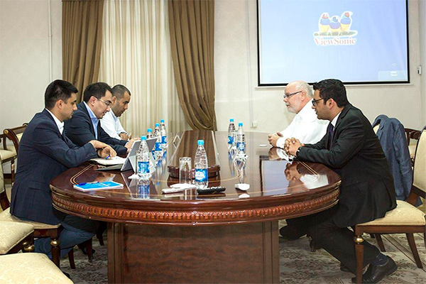 Uztelecom and AWCC sign agreement