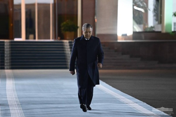Uzbek President departs for Turkmenistan
