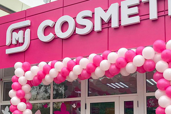 M Cosmetic opens its 100th store in Uzbekistan