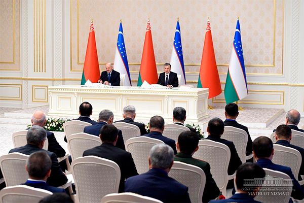 President of Belarus proposes Uzbekistan to build an embassy near the Palace of Independence